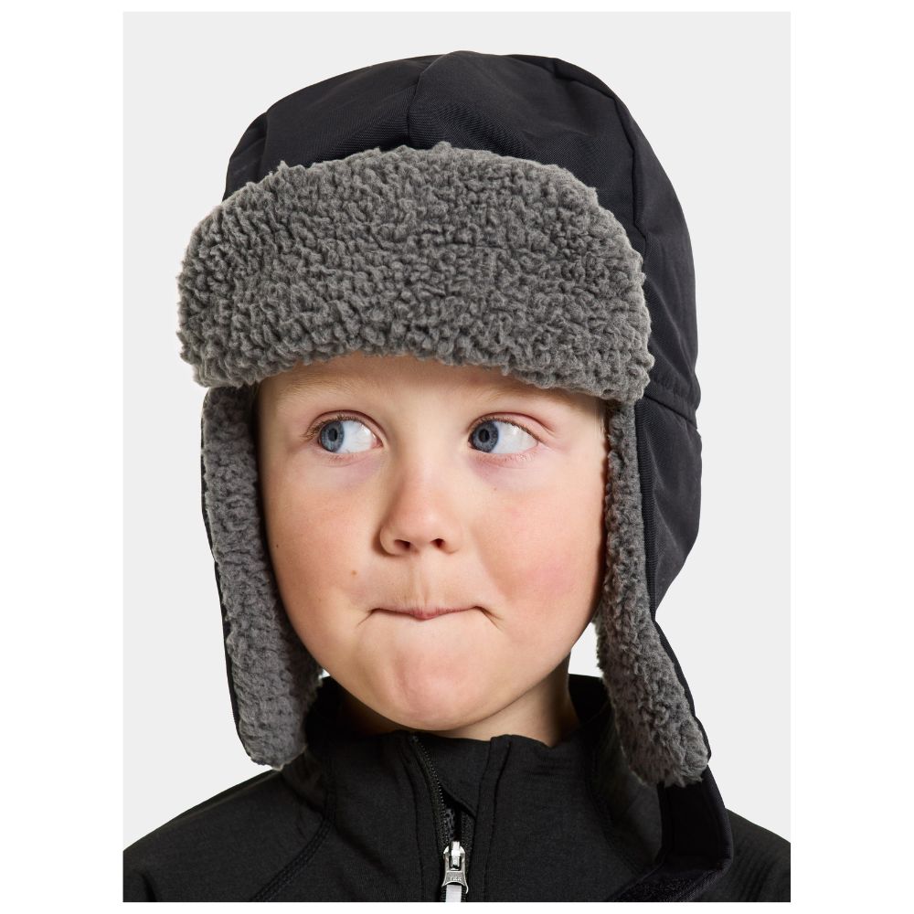 Black winter hotsell hat toddler