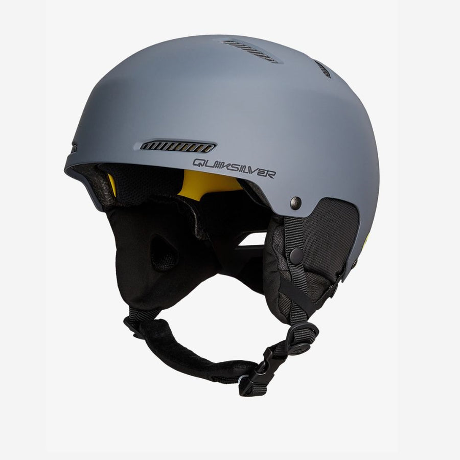 kids ski helmet