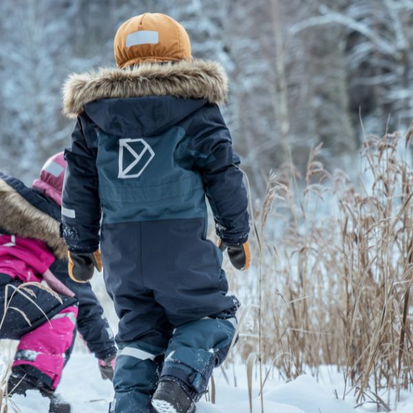 Waterproof, Warm Kids Winter Hat, perfect for Lapland and skiing holidays - Didriksons Biggles Cap 7 - Almond Tree